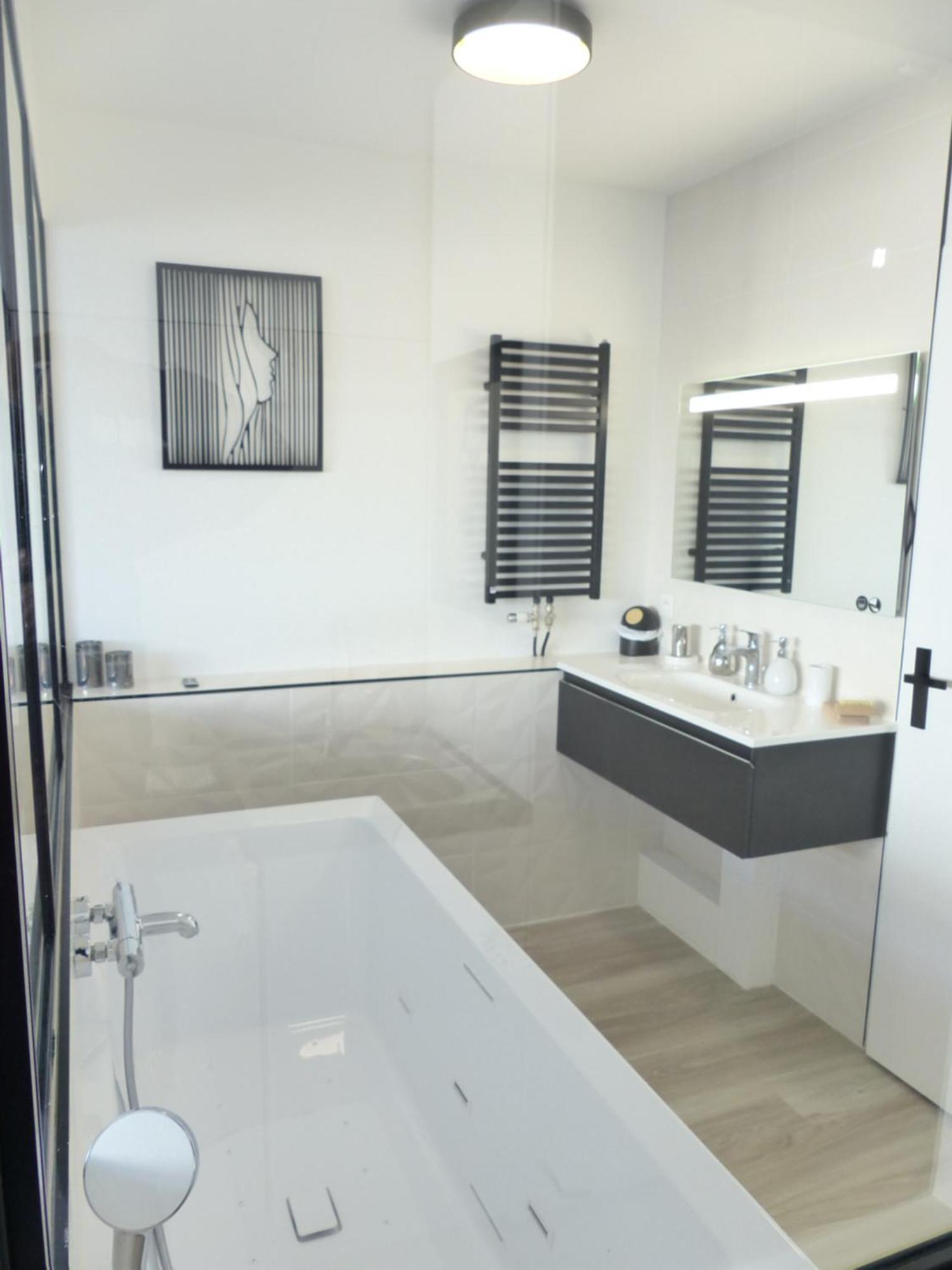 La Cite Des Coeurs Lu Parking Inclus Apartment Nantes Exterior photo